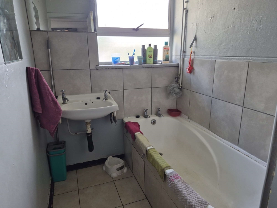 3 Bedroom Property for Sale in Algoa Park Eastern Cape